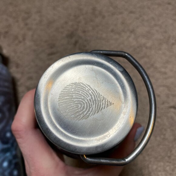 Waterlust Whale Shark Warrior Water Bottle Insulated 750 ml Stainless Steel - Picture 5 of 9